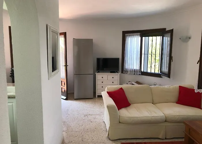 Retiro 10-serviden Apartament